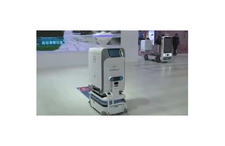 機(jī)器人大會北京舉辦 機(jī)器人本領(lǐng)有多大？