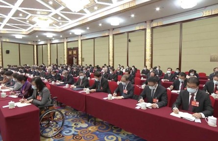 連續(xù)第十年參加政協(xié)聯(lián)組會(huì)，習(xí)近平強(qiáng)調(diào)這三個(gè)“底”