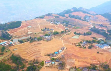 四川達(dá)州開江縣：?jiǎn)拘淹恋匦禄盍?讓撂荒地變“致富田”