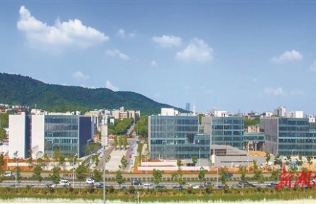 高?？萍汲晒绾螐摹皶堋本徒稀柏浖堋?></a></td>
<td align=