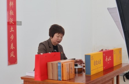 首章有桂茶益清——記福建省首章村黨支部書記、村委會主任陳桂清