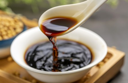 辟謠|靠吃美白或變黑，都不靠譜