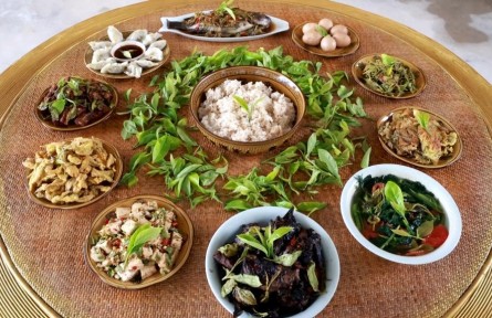 文化中國行|以茶入饌！到云南普洱“吃茶”