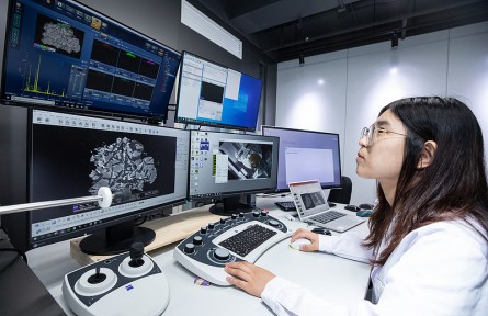 科技名詞|掃描電子顯微鏡 scanning electron microscope；SEM
