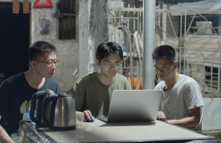 90后新農(nóng)人陳璜返鄉(xiāng)“爆改”荔枝產(chǎn)業(yè)